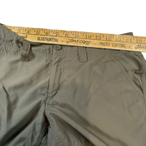 North Face Taupe/Light Olive‎ Bermuda Shorts Women's 4 100% Nylon Light Weight - Picture 9 of 9